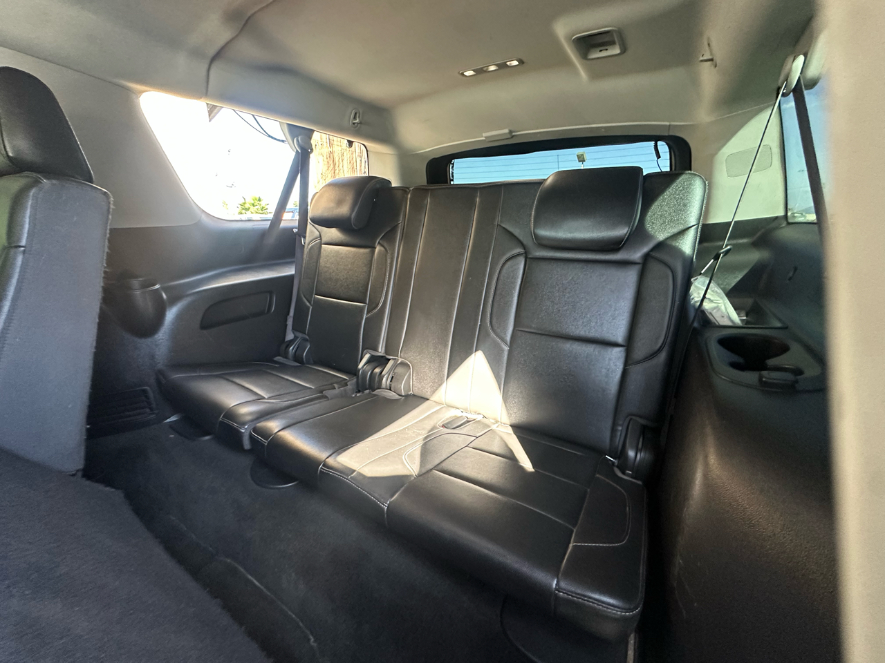 Chevrolet Suburban  2016