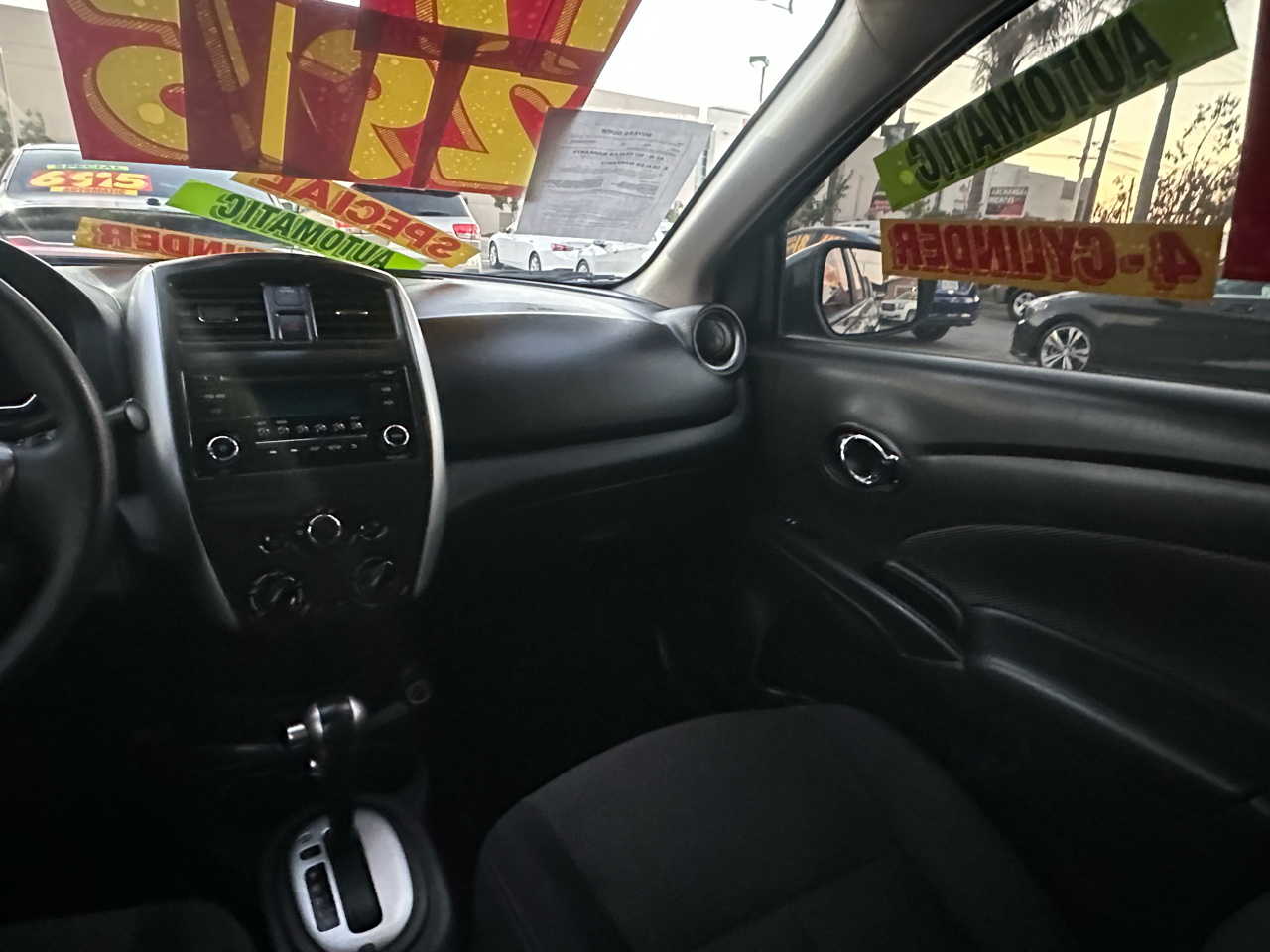 Nissan Versa Sedan  2017