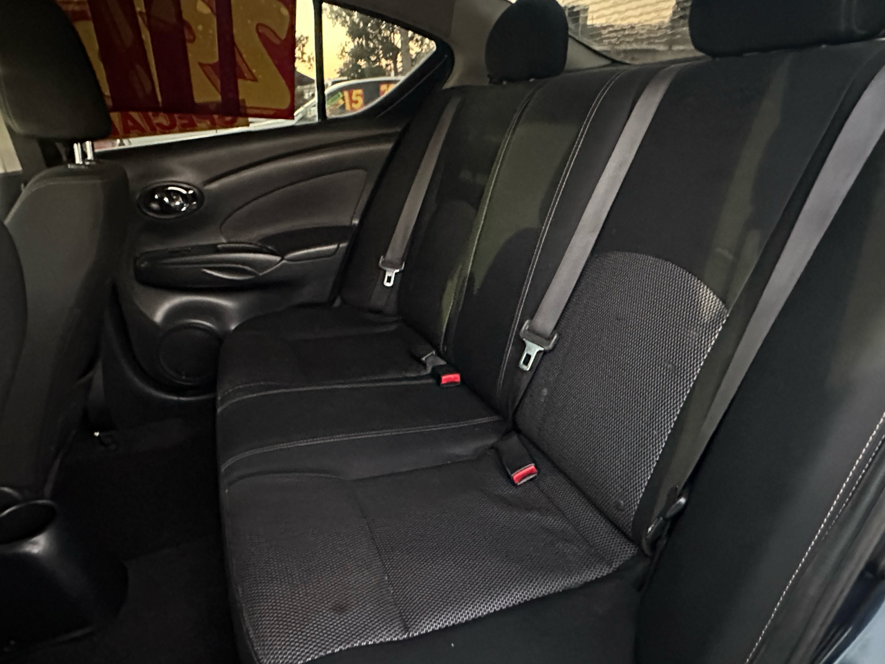 Nissan Versa Sedan  2017