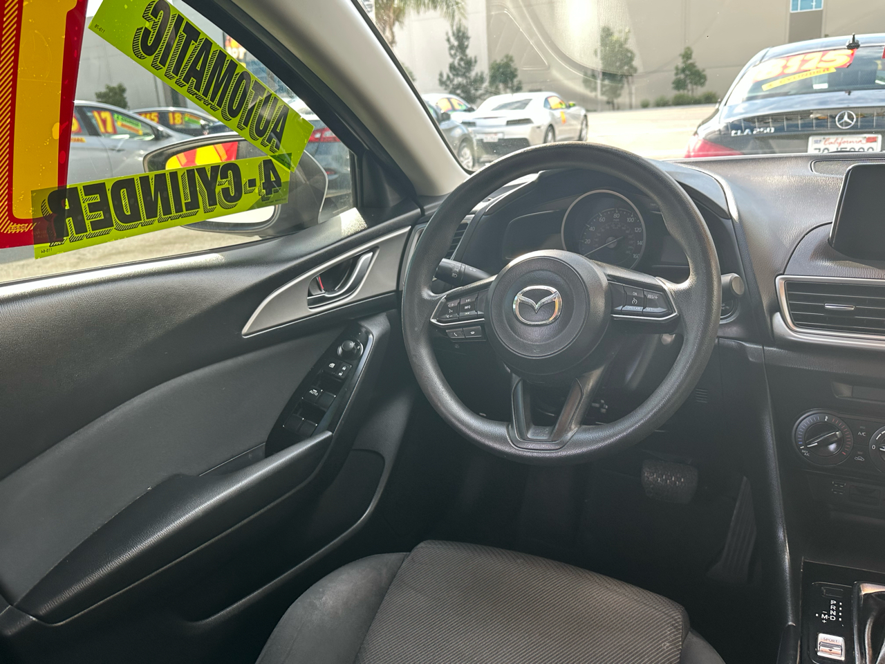 Mazda Mazda3 5-Door  2017