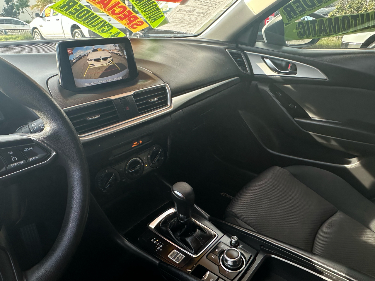 Mazda Mazda3 5-Door  2017