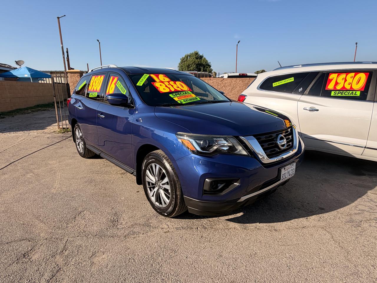 2017 Nissan Pathfinder 4x4 S