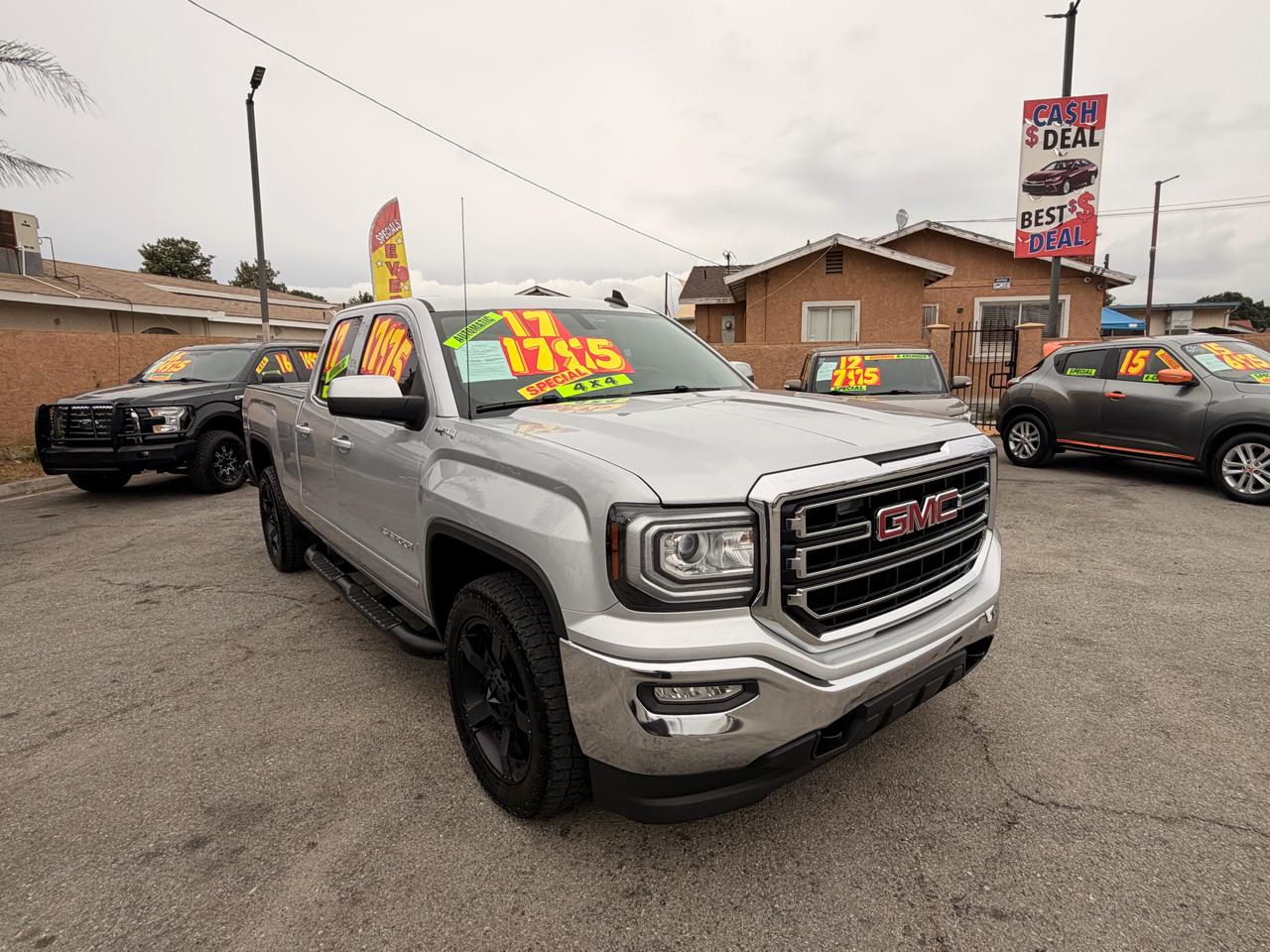 2017 GMC Sierra 1500 4WD Double Cab 143.5" SLE