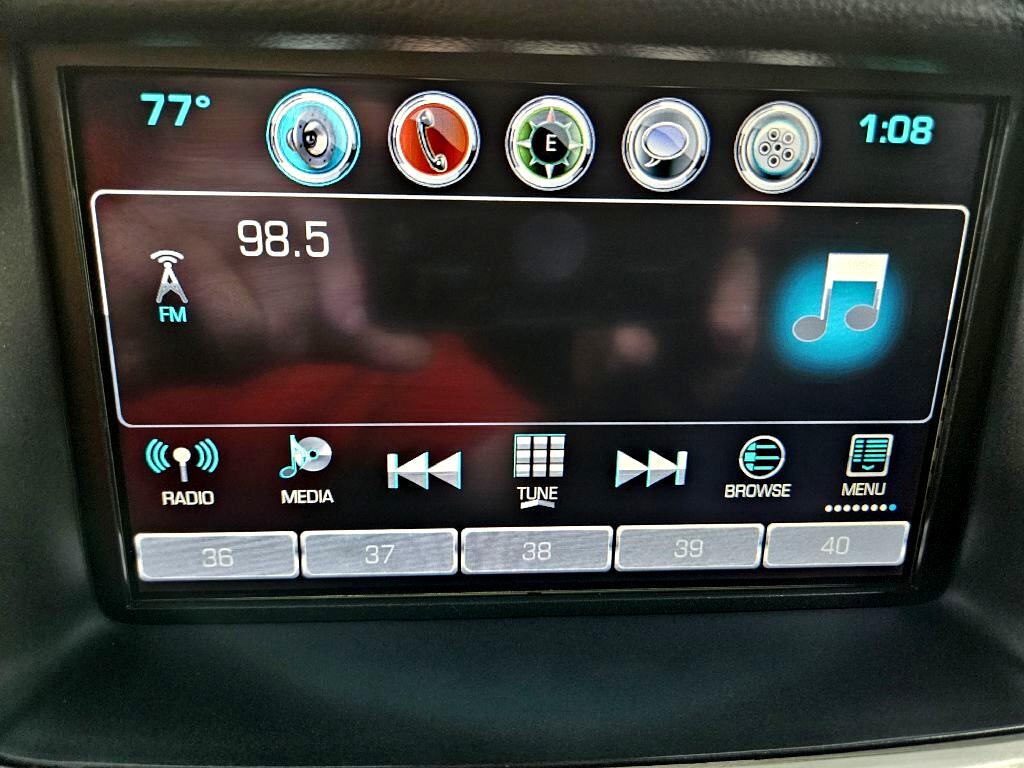 2017 Gmc Yukon SLT photo 24