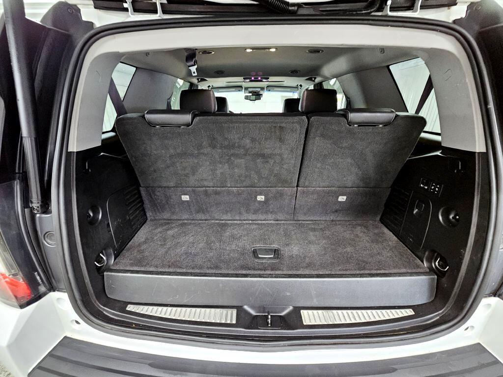 2017 Gmc Yukon SLT photo 29