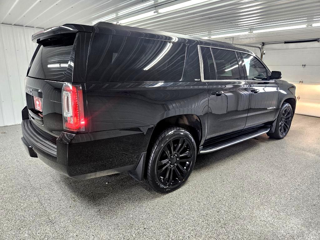 2020 Gmc Yukon XL SLT photo 2