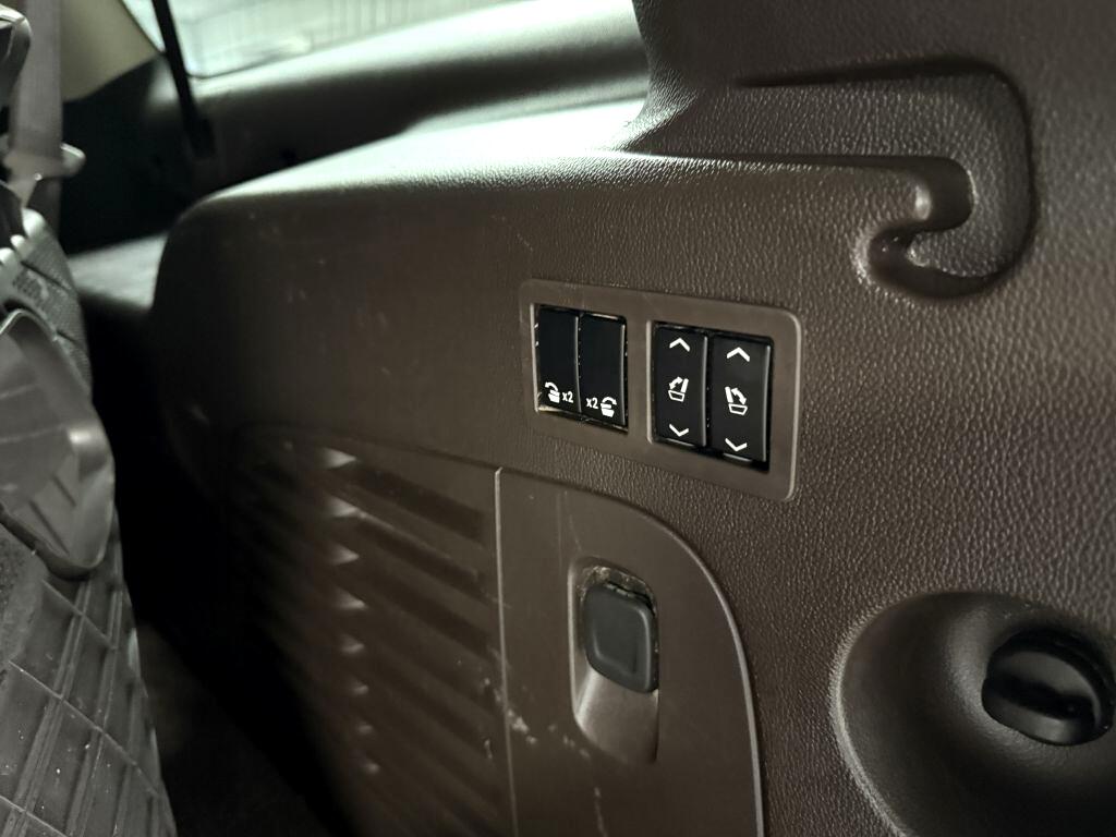 GMC Yukon XL 4WD 4dr Denali 2019