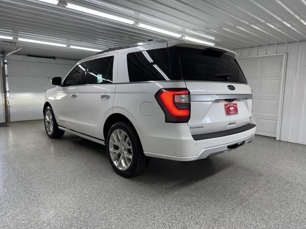 2019 Ford Expedition Platinum photo 4