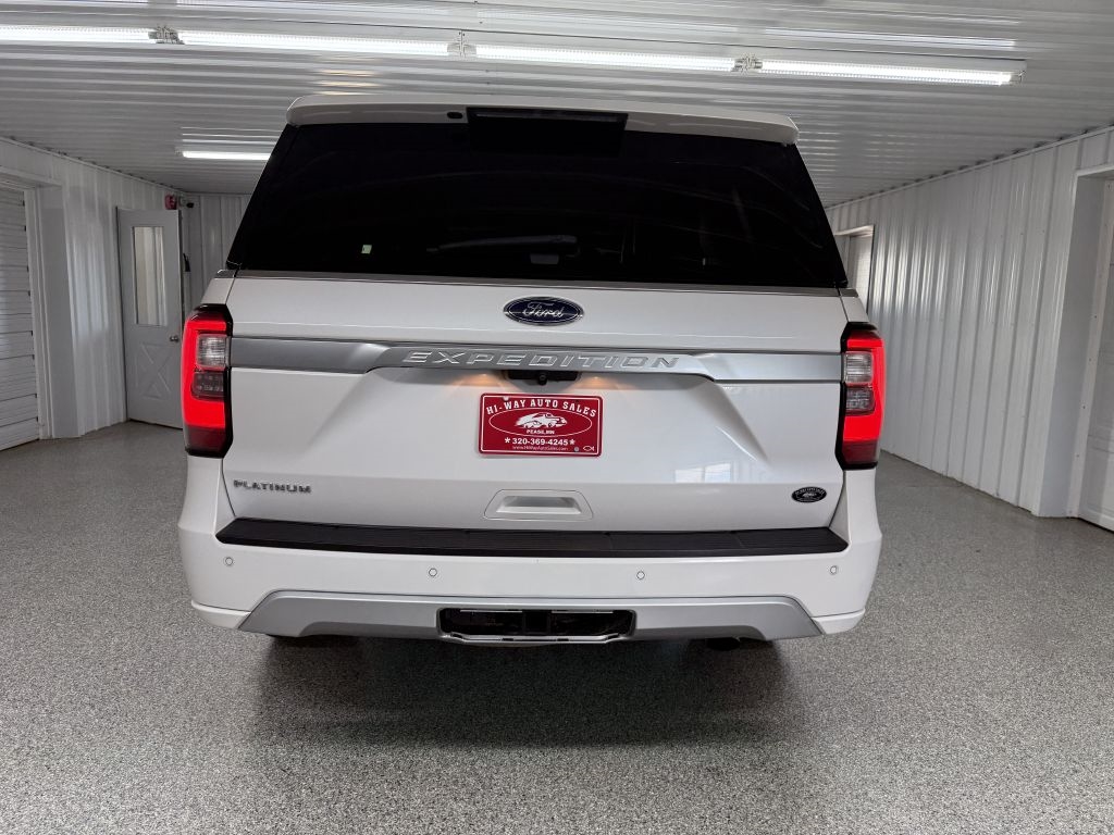 2019 Ford Expedition Platinum photo 5