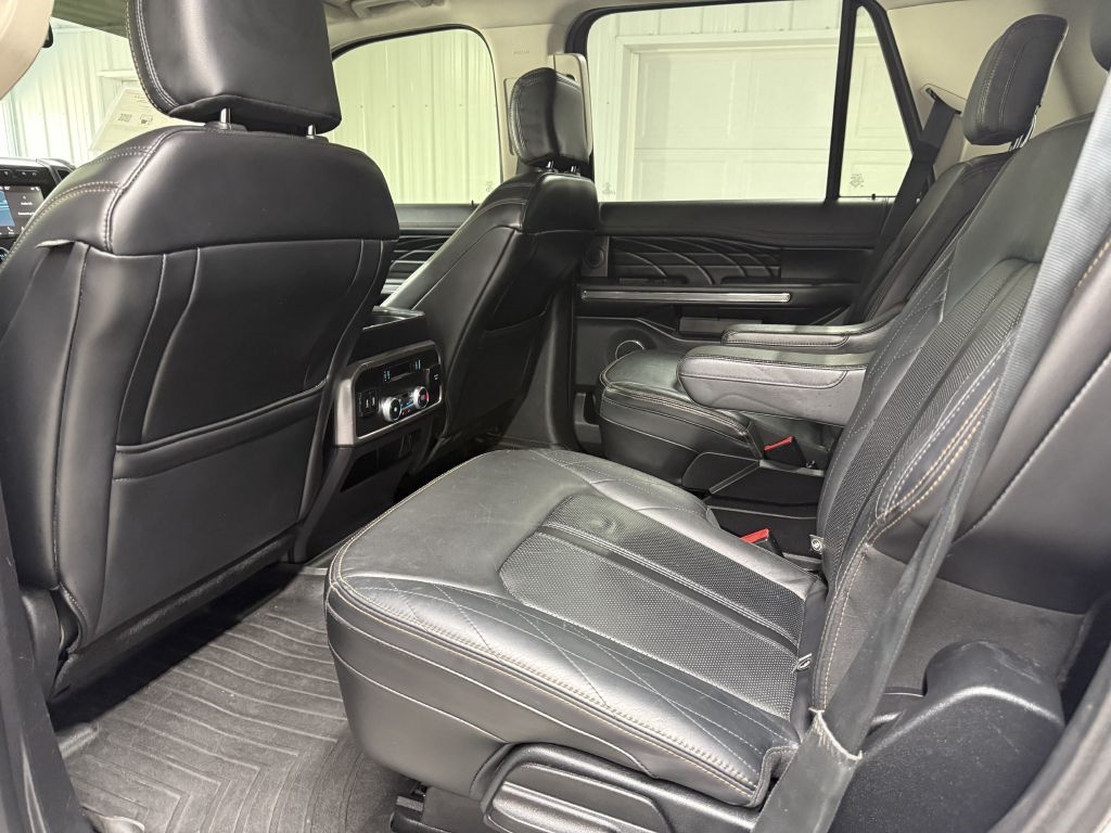 2019 Ford Expedition Platinum photo 23