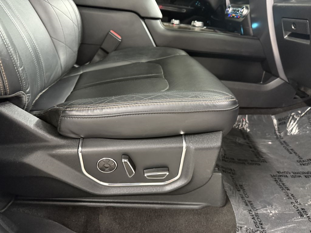 2019 Ford Expedition Platinum photo 34