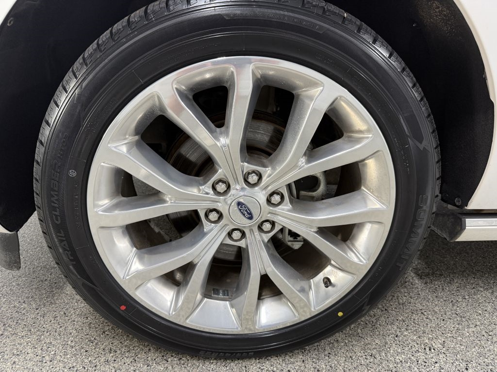 2019 Ford Expedition Platinum photo 36