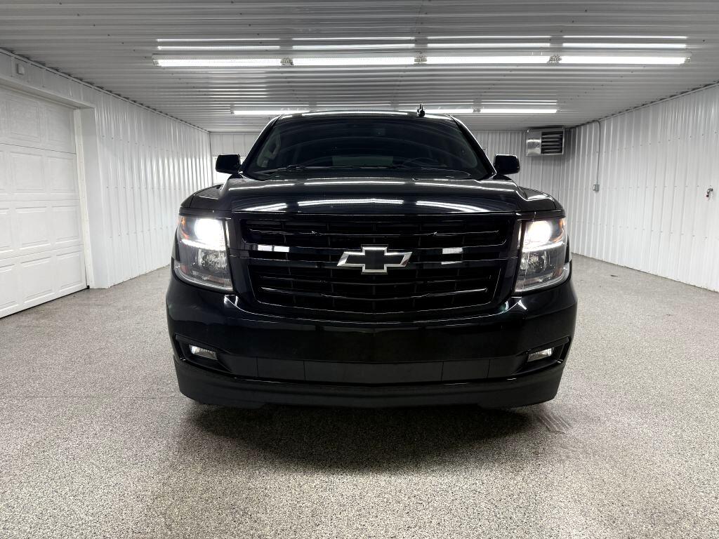 2019 Chevrolet Suburban 1500 Premier photo 2