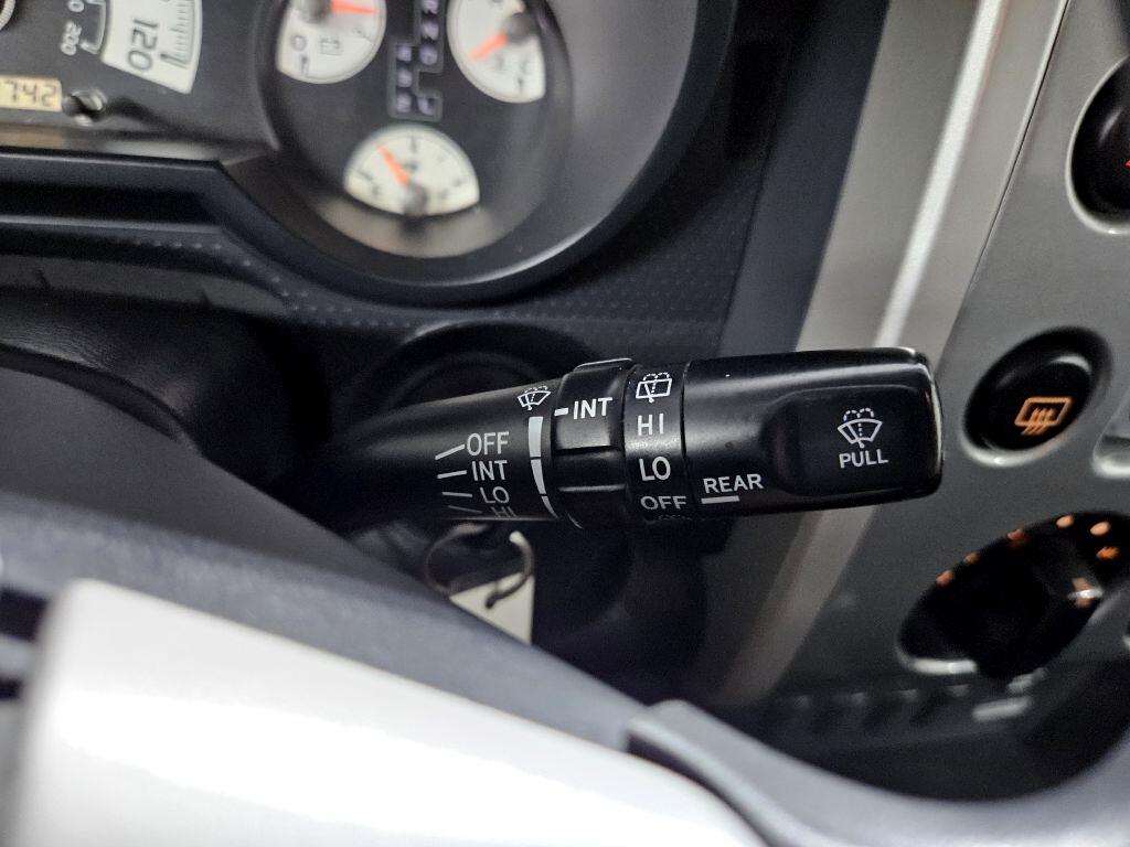 Toyota FJ Cruiser 4WD 4dr Auto (Natl) 2012