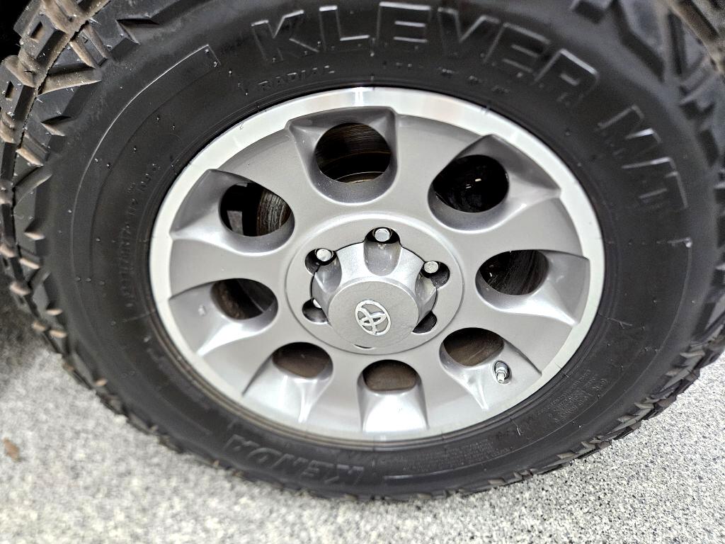 Toyota FJ Cruiser 4WD 4dr Auto (Natl) 2012