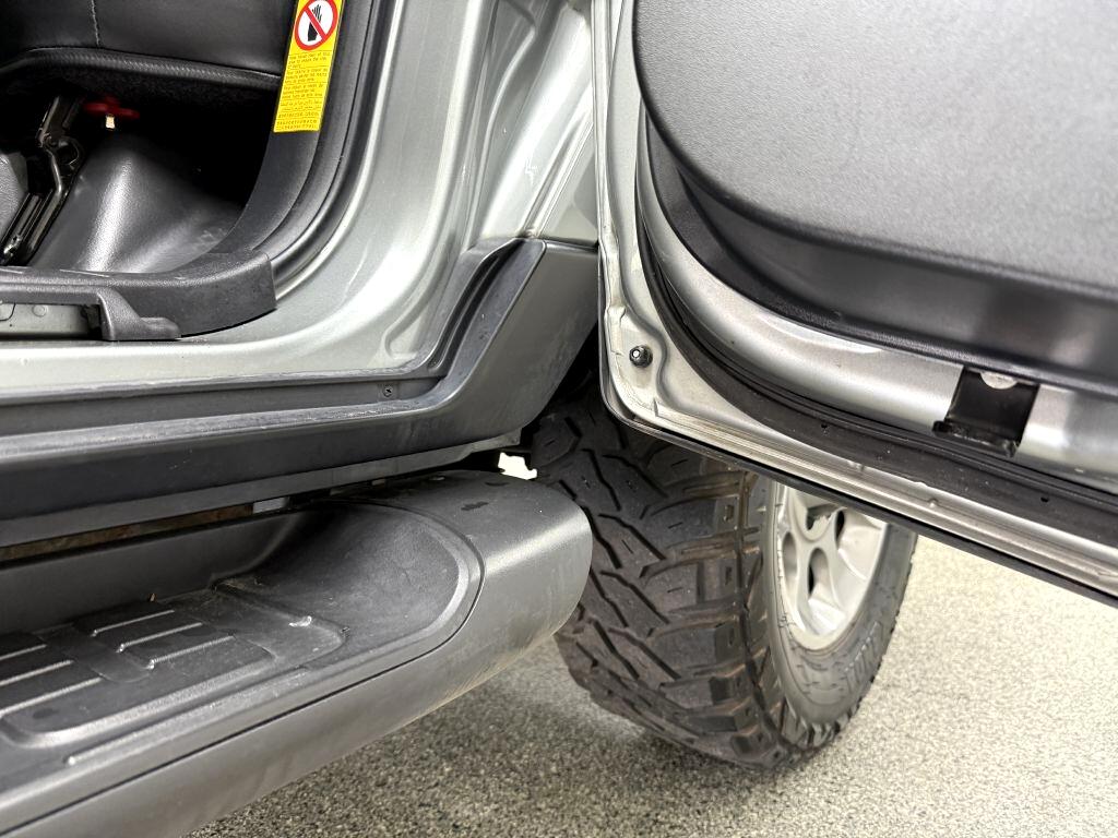 Toyota FJ Cruiser 4WD 4dr Auto (Natl) 2012