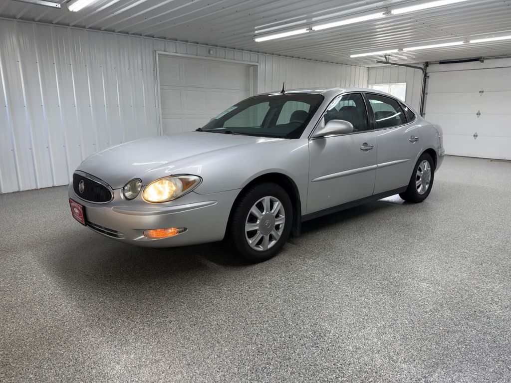 2005 Buick LaCrosse CX photo 2