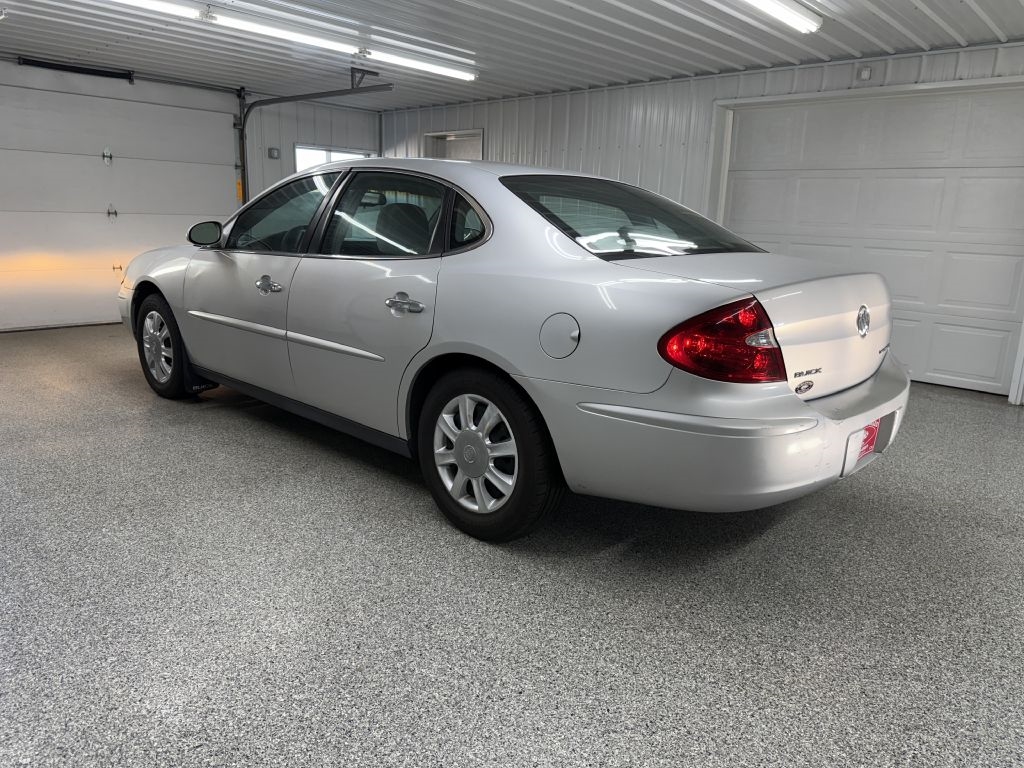 2005 Buick LaCrosse CX photo 3