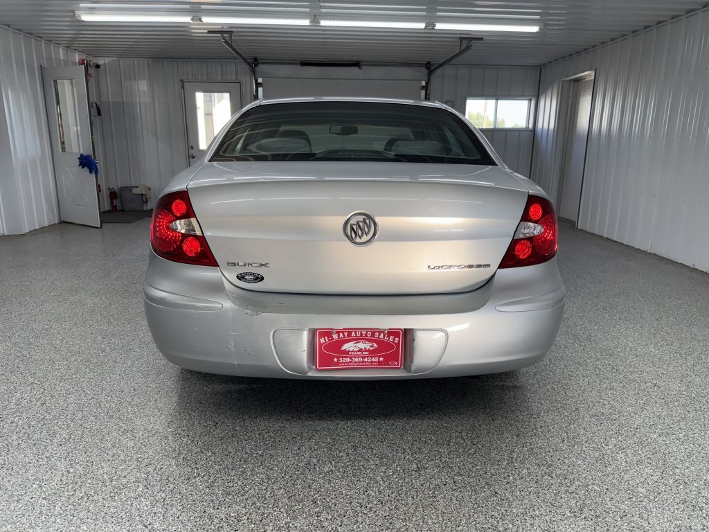 2005 Buick LaCrosse CX photo 4