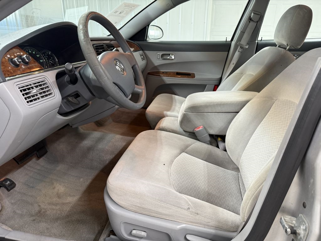 2005 Buick LaCrosse CX photo 7