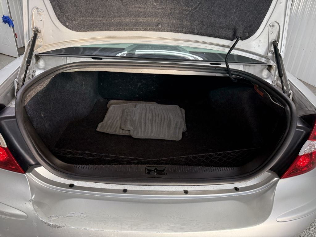 2005 Buick LaCrosse CX photo 20