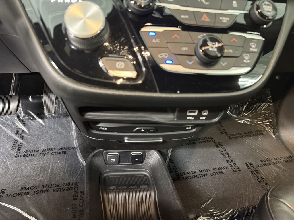 2019 Chrysler Pacifica Touring Plus photo 16