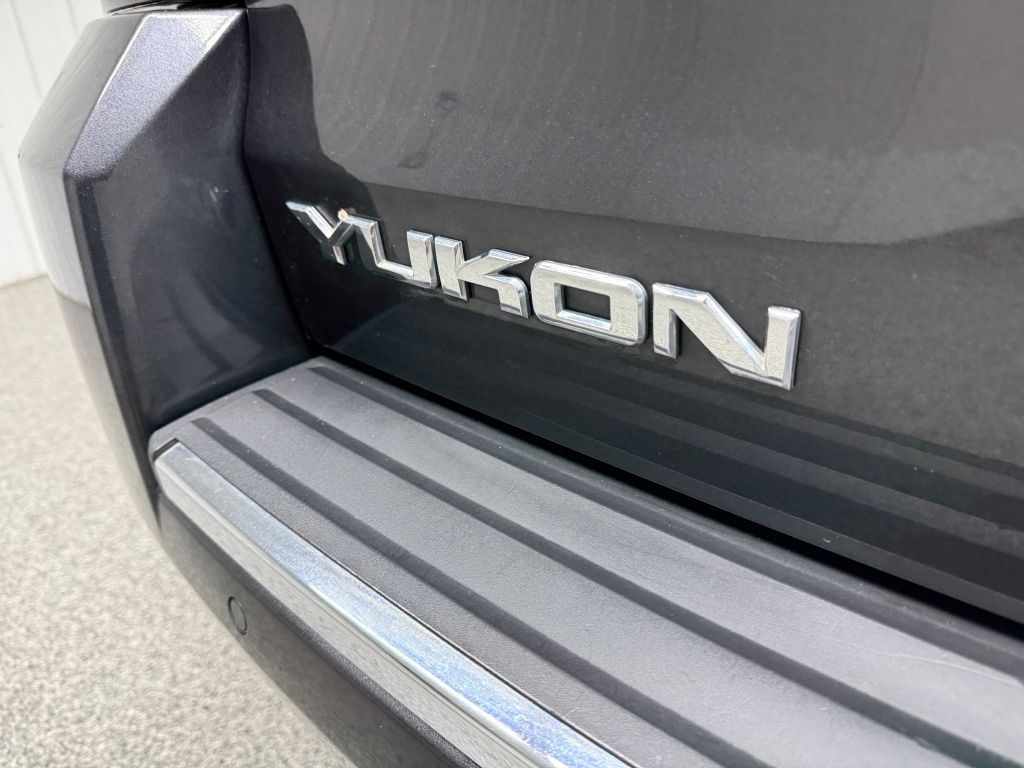 GMC Yukon 4WD 4dr Denali 2017