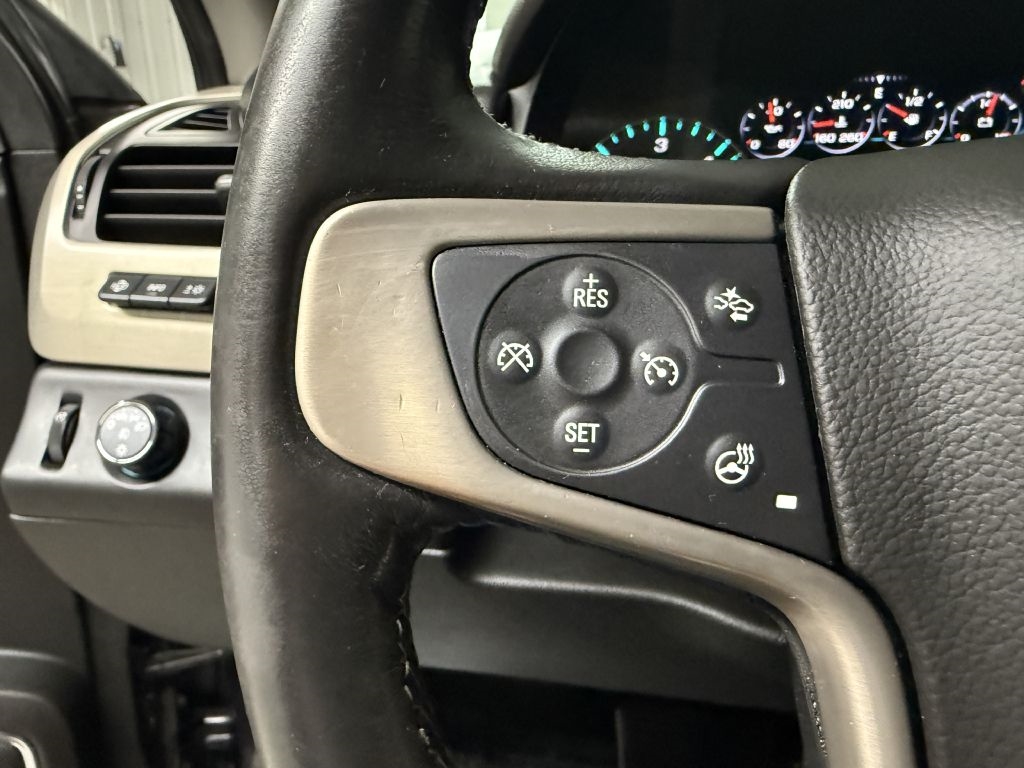 GMC Yukon 4WD 4dr Denali 2017