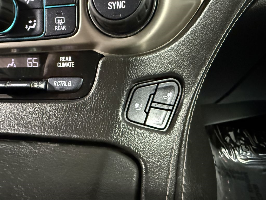 GMC Yukon 4WD 4dr Denali 2017