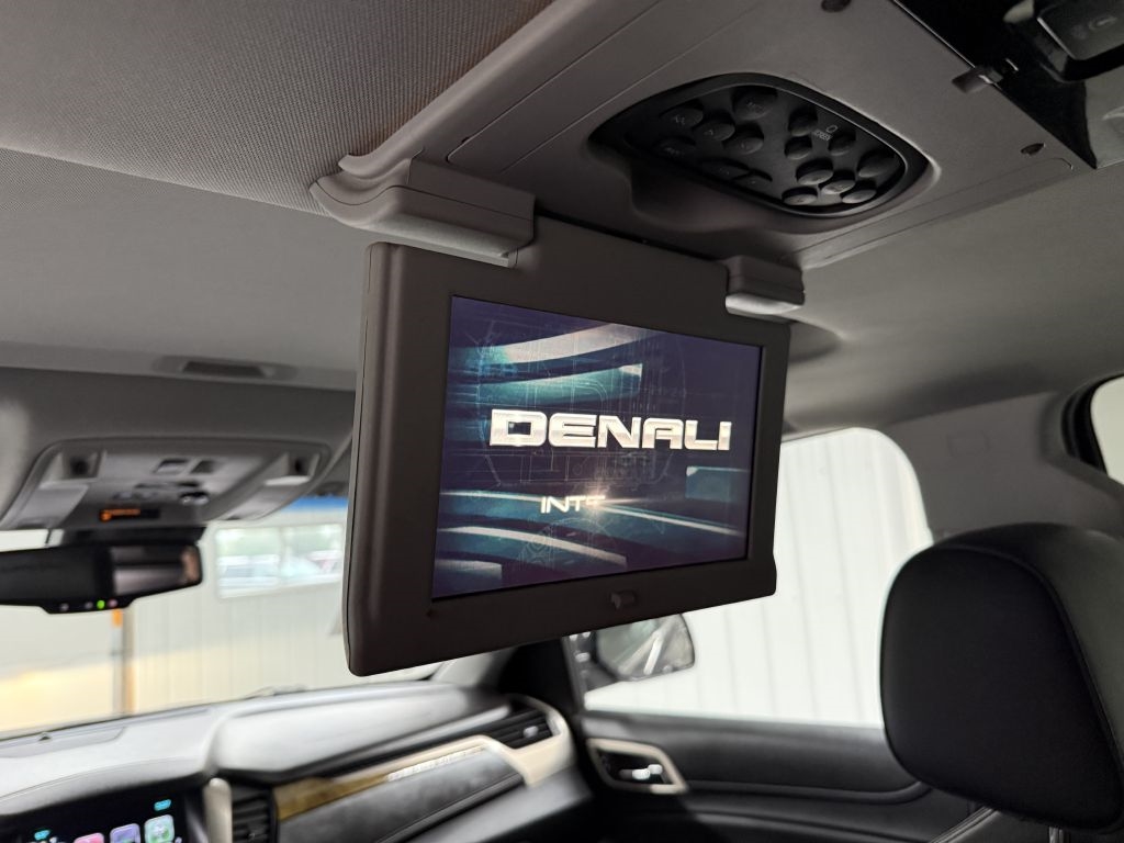 GMC Yukon 4WD 4dr Denali 2017