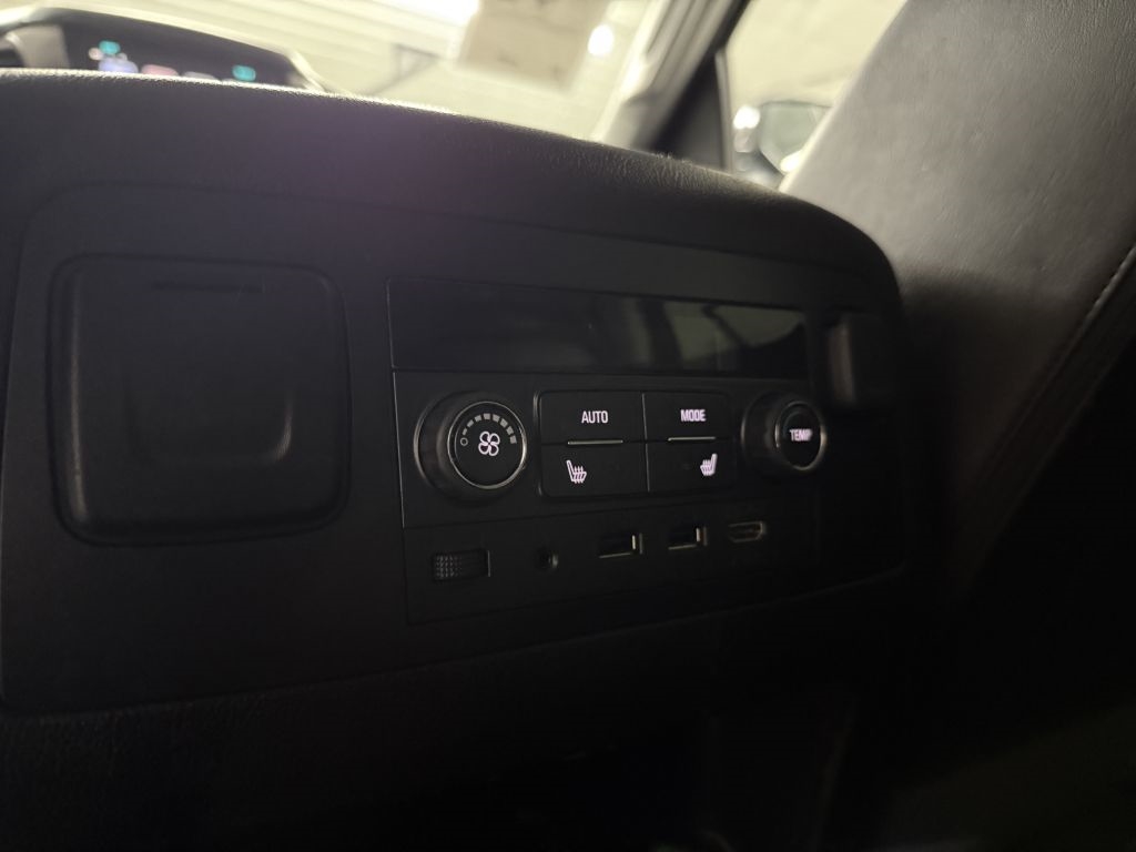 GMC Yukon 4WD 4dr Denali 2017