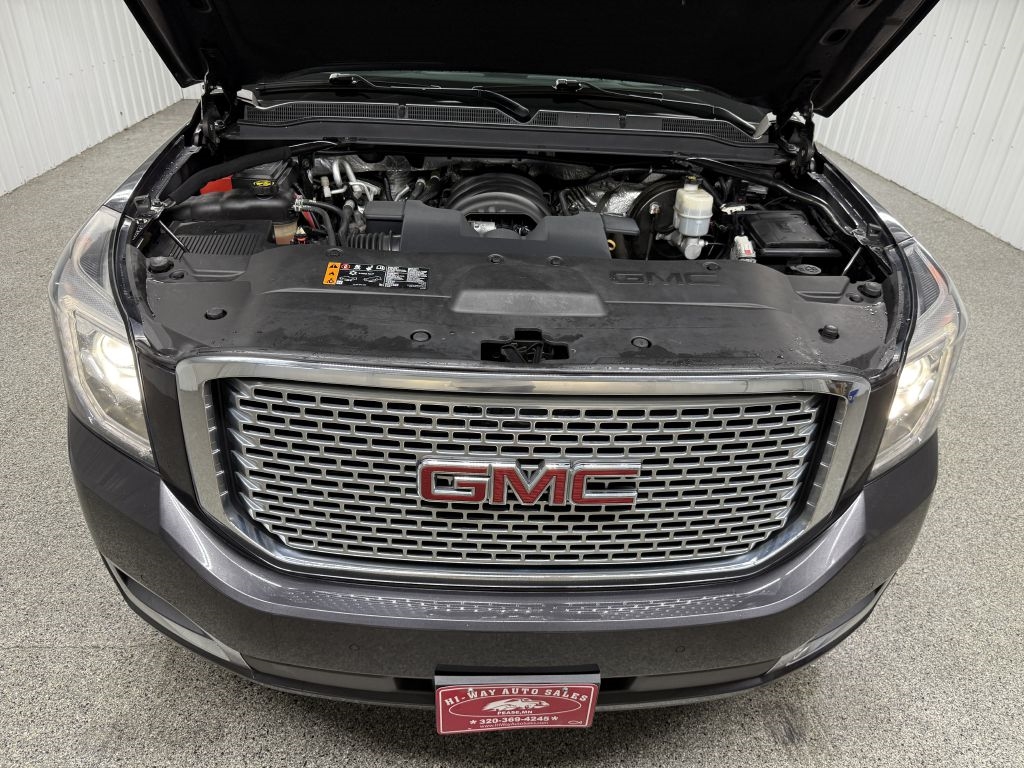 GMC Yukon 4WD 4dr Denali 2017