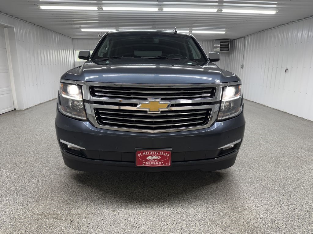 Chevrolet Suburban 4WD 4dr 1500 Premier 2019