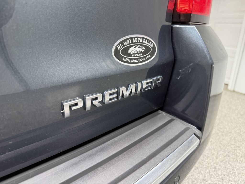Chevrolet Suburban 4WD 4dr 1500 Premier 2019