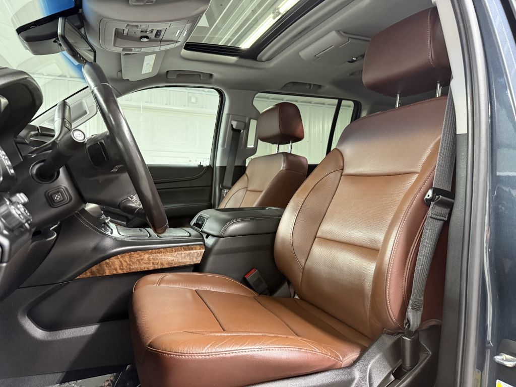 Chevrolet Suburban 4WD 4dr 1500 Premier 2019