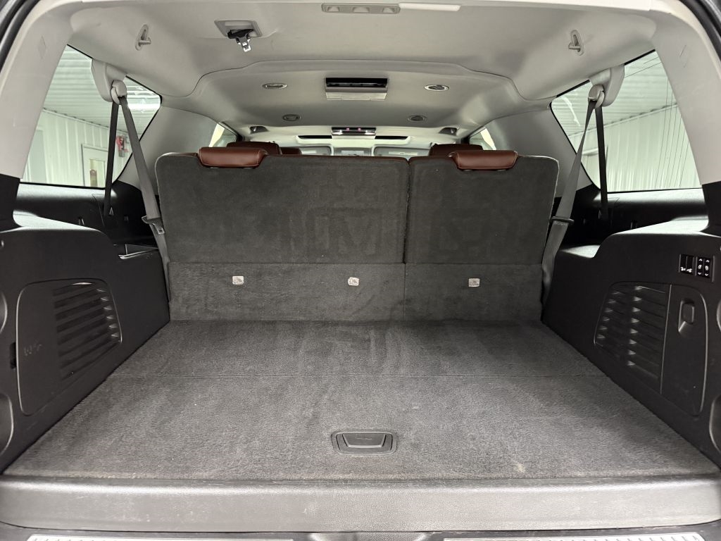 Chevrolet Suburban 4WD 4dr 1500 Premier 2019