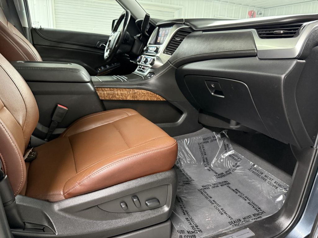 Chevrolet Suburban 4WD 4dr 1500 Premier 2019