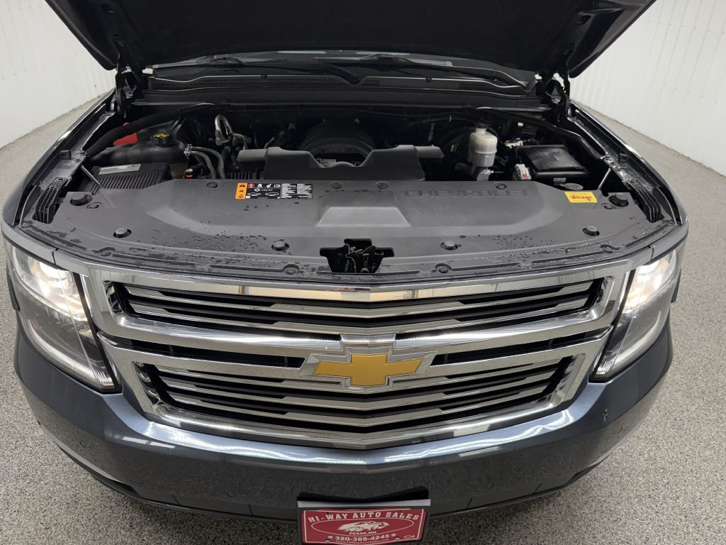 Chevrolet Suburban 4WD 4dr 1500 Premier 2019