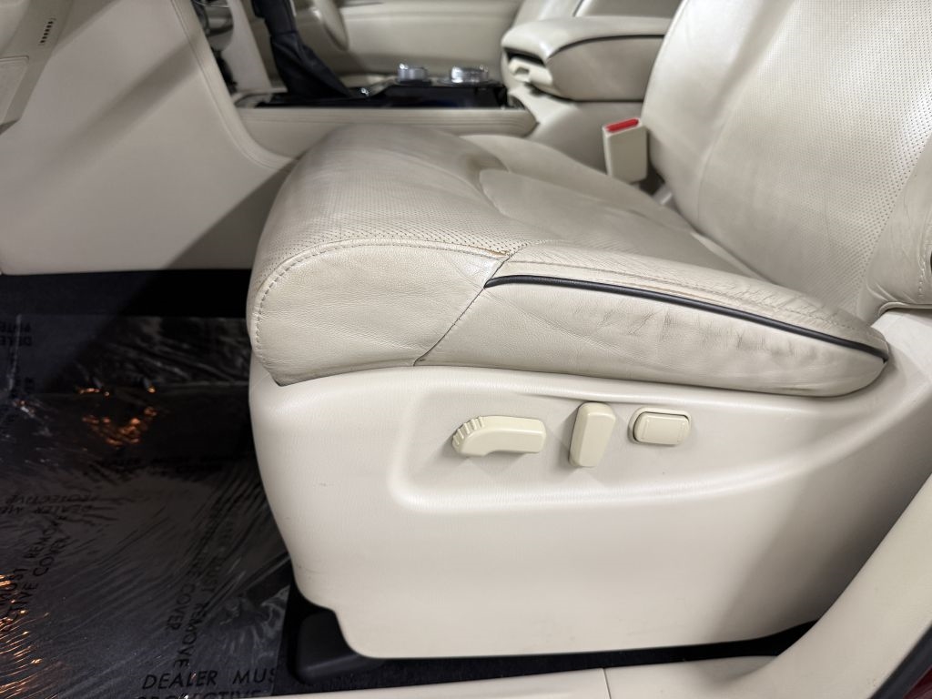2021 Infiniti QX80 Luxe photo 10