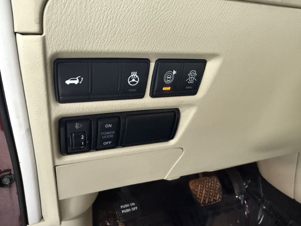 2021 Infiniti QX80 Luxe photo 12