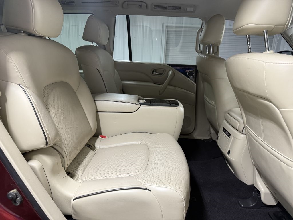 2021 Infiniti QX80 Luxe photo 31