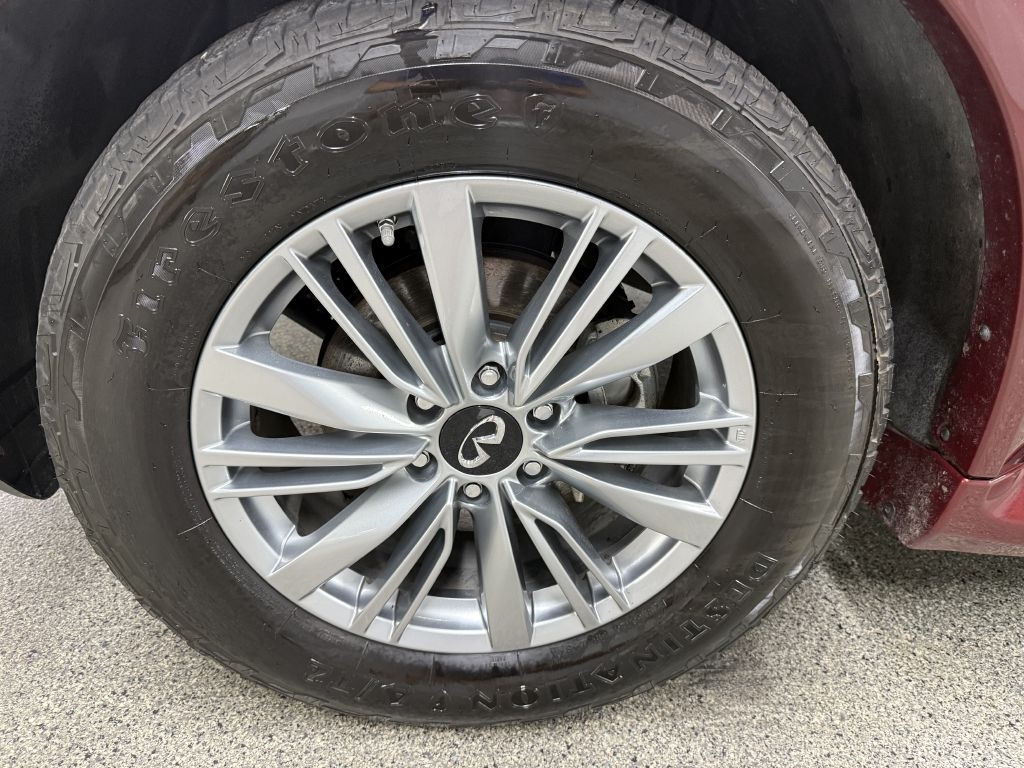 2021 Infiniti QX80 Luxe photo 36