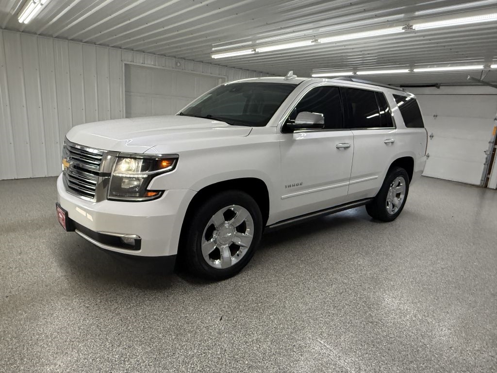 2017 Chevrolet Tahoe Premier photo 2