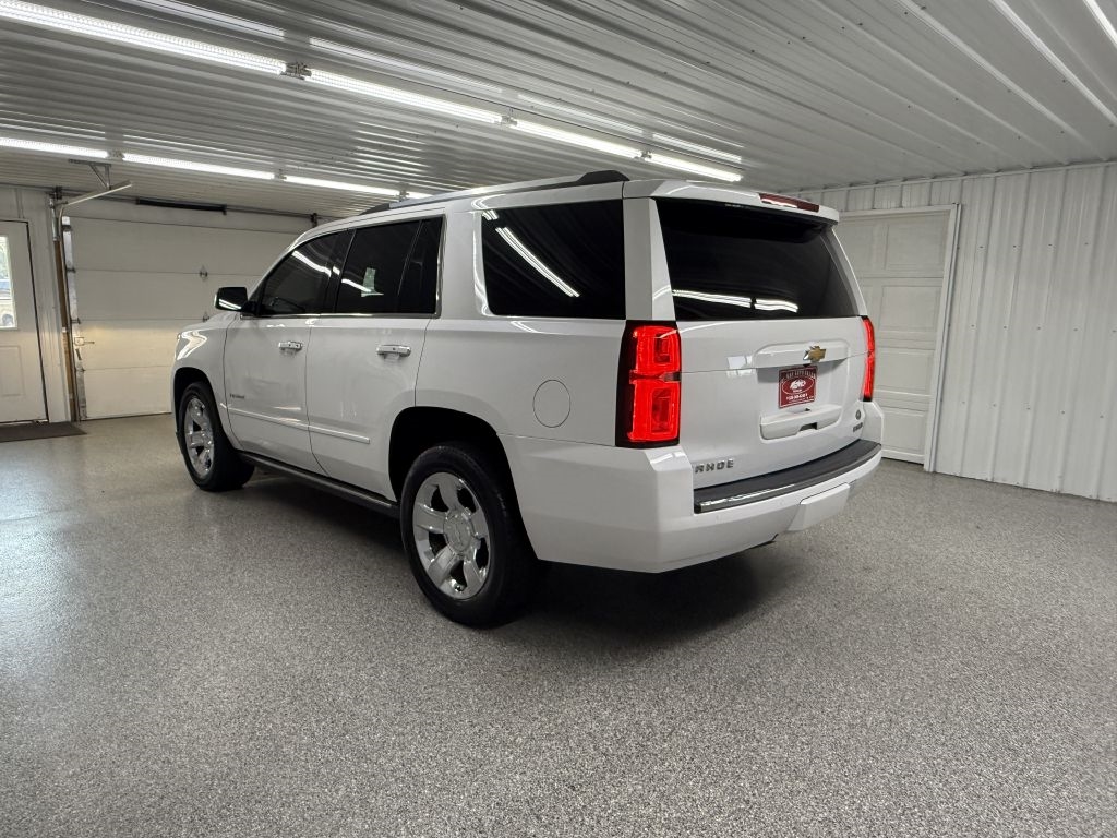 2017 Chevrolet Tahoe Premier photo 3