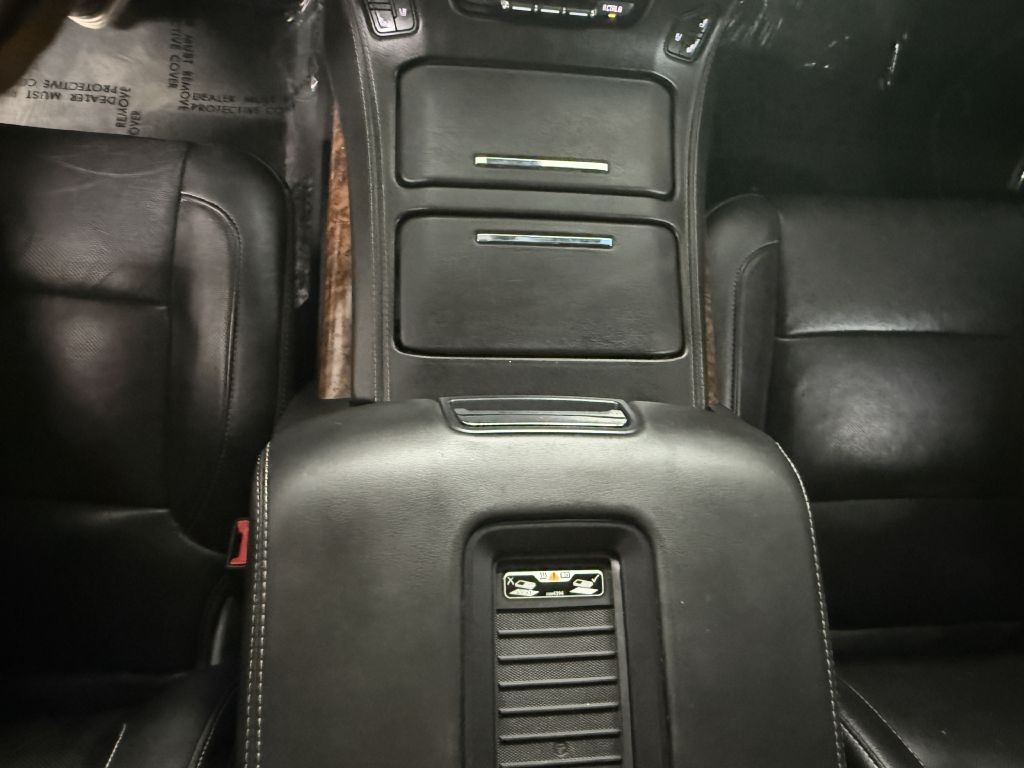 2017 Chevrolet Tahoe Premier photo 20