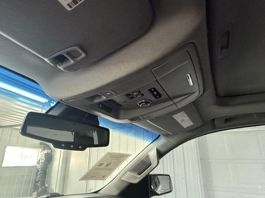 2017 Chevrolet Tahoe Premier photo 21