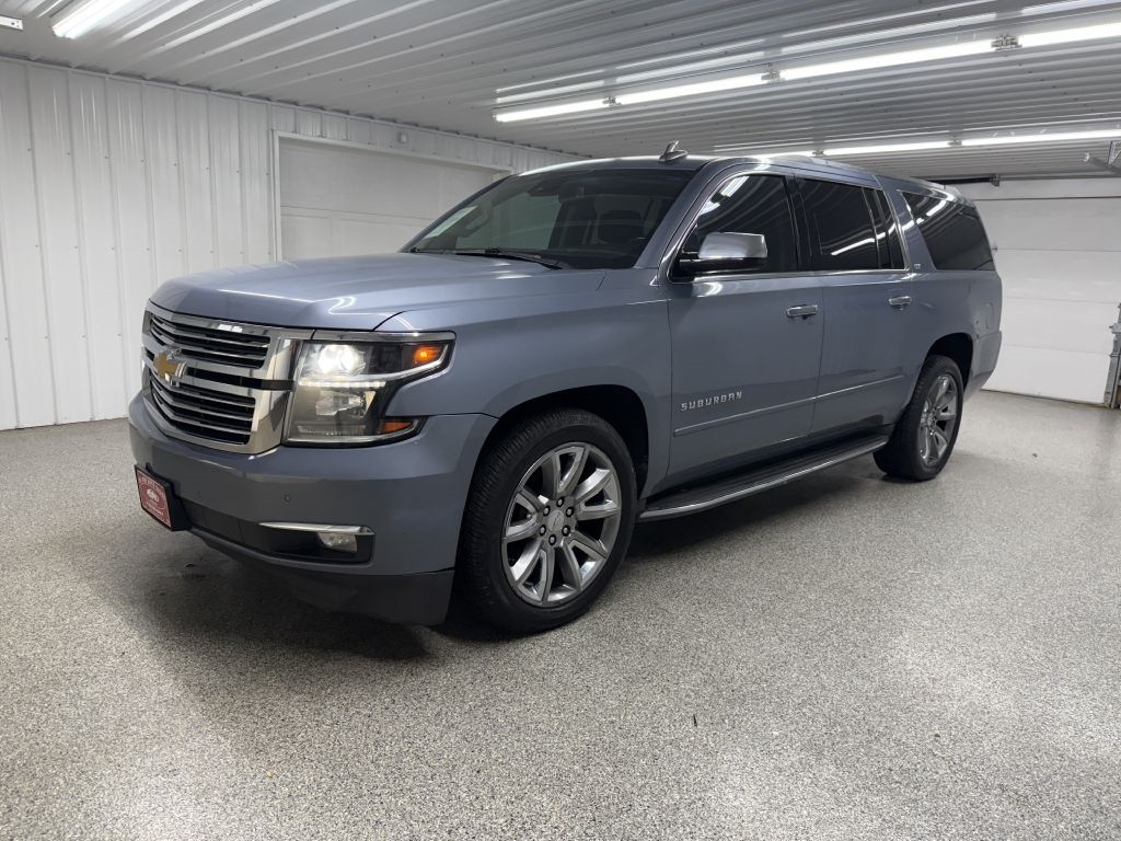 Chevrolet Suburban 4WD 4dr 1500 LTZ 2016