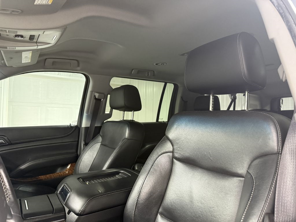 Chevrolet Suburban 4WD 4dr 1500 LTZ 2016