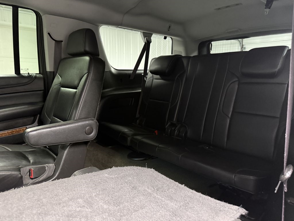 Chevrolet Suburban 4WD 4dr 1500 LTZ 2016