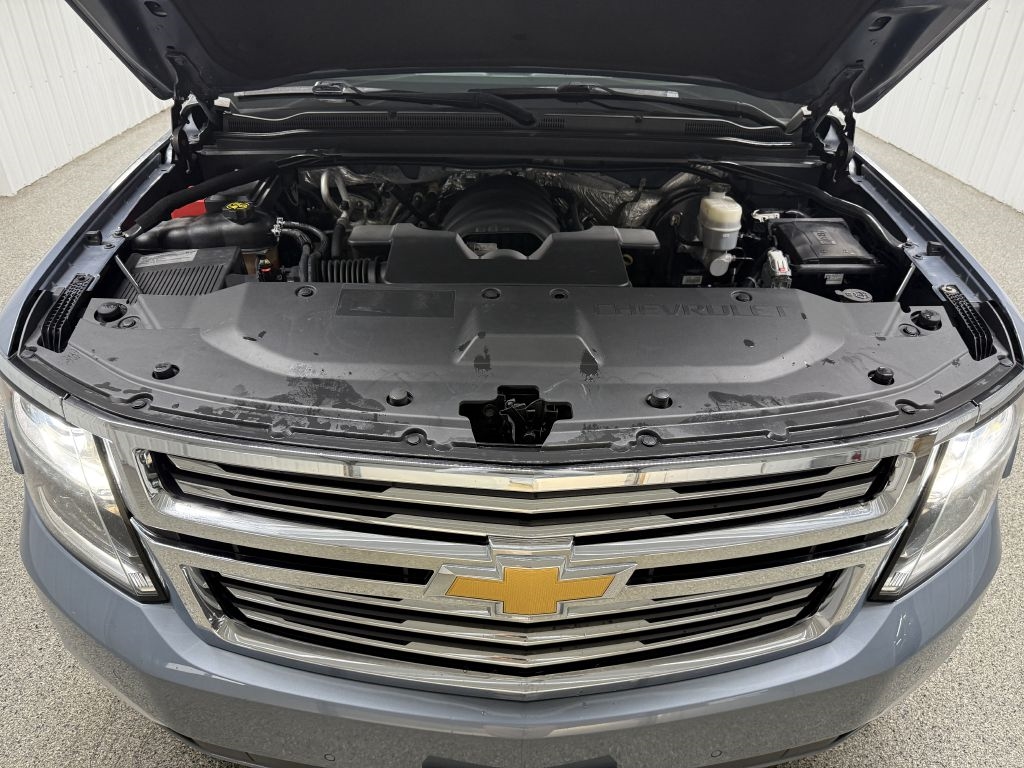 Chevrolet Suburban 4WD 4dr 1500 LTZ 2016